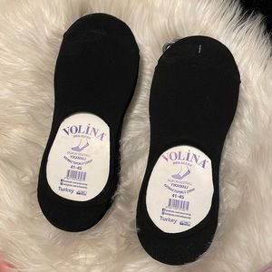 Black No show socks